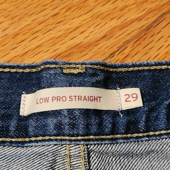 Levi's Low Pro Straights EUC! - Picture 4 of 12